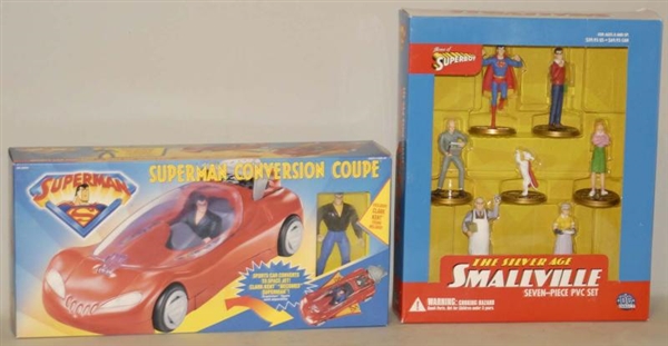LOT OF ASSORTED SUPERMAN MODERN TOYS IN BOXES.    