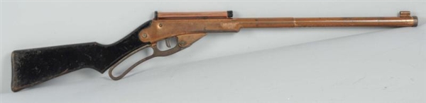 1936 DAISY BB GUN RIFLE.                          