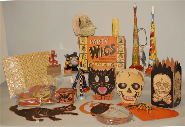 LARGE LOT OF HALLOWEEN ITEMS.                     