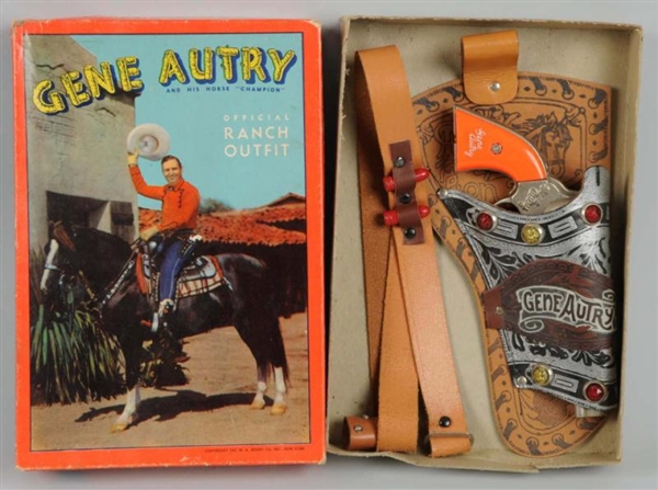 GENE AUTRY GUN & HOLSTER SET IN BOX.              