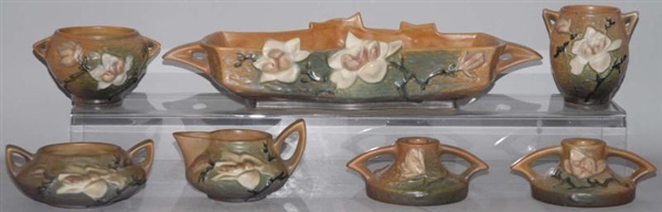 LOT OF 7: BROWN MAJOLICA PIECES.                  