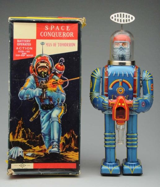 TIN LITHO BATTERY-OPERATED SPACE CONQUEROR.       