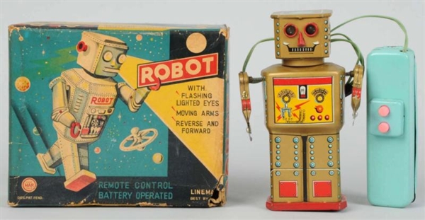 TIN LITHO BATTERY-OPERATED ROBOT/GOLDEN ROBOT.    