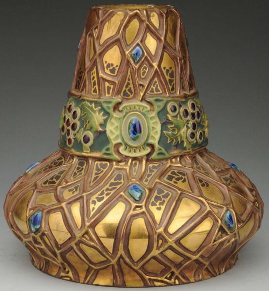 AMPHORA "HOLLY" VASE WITH JEWELS.                 