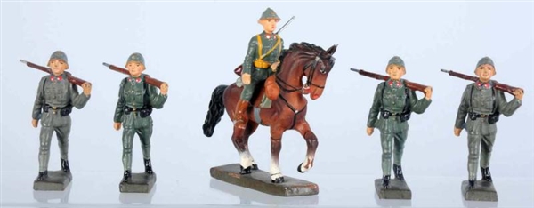 LINEOL 7.5CM MARCHERS & MOUNTED FIGURES.          