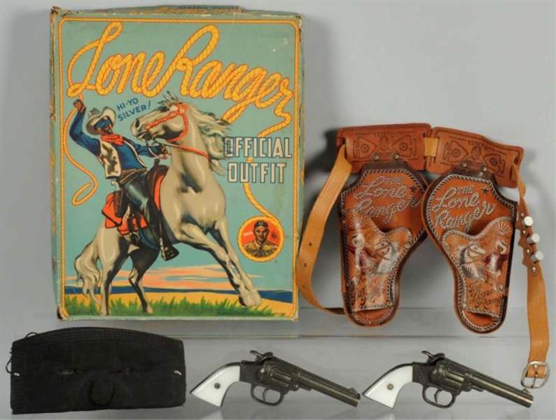 LONE RANGER OFFICIAL OUTFIT SET IN BOX.           