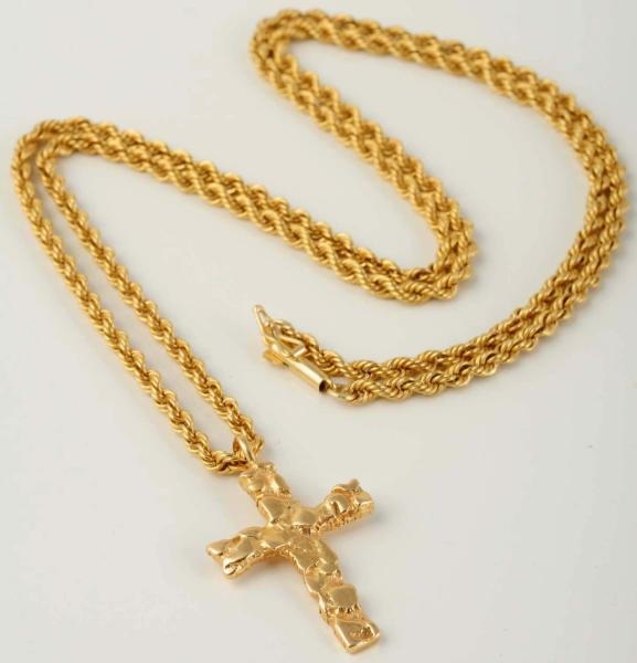 14K GOLD ROPE NECKLACE WITH CROSS.                