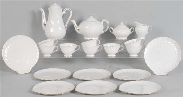 TUSCAN ENGLISH DOVER PATTERN TEA SET.             