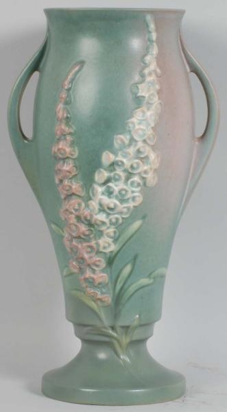 ROSEVILLE FOXGLOVE VASE.                          