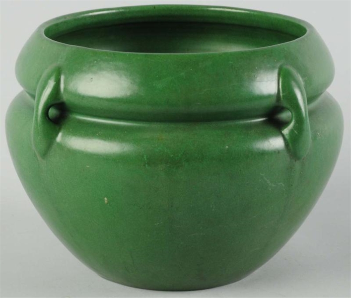 ROSEVILLE MATTE GREEN FOUR-HANDLED JARDINIERE.    