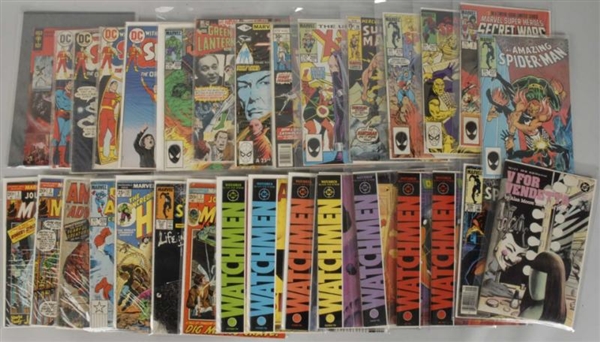 LOT OF 1000+ MOSTLY MODERN COMIC BOOKS.           