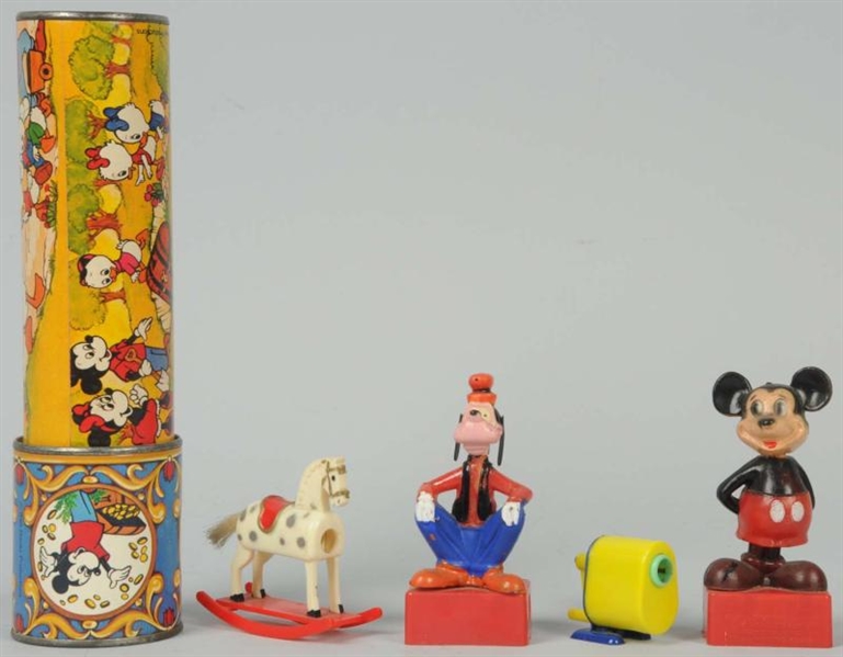 LOT OF 5: ASSORTED CHARACTER TYPE TOY ITEMS.      