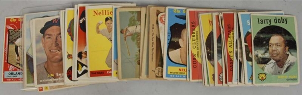 LOT OF 50+ 1950S BASEBALL CARDS.                  
