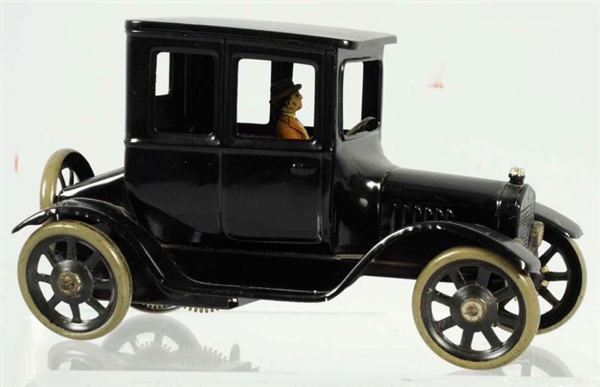 TIN LITHO BING MODEL T WIND-UP TOY.               