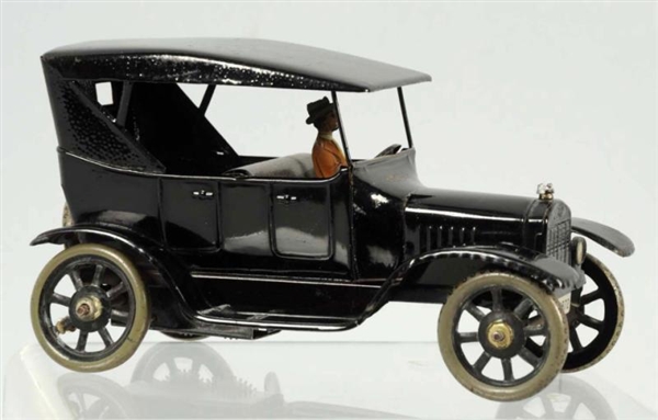 TIN LITHO BING MODEL A ROADSTER WIND-UP TOY.      