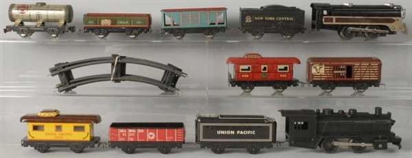 LOT OF 2: MARX ELECTRIC FREIGHT TRAIN SETS.       