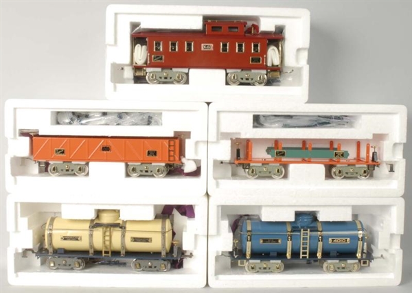 LOT OF 5: MTH AMERICAN FLYER FREIGHT TRAIN CARS.  