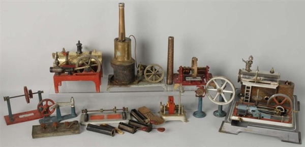 LOT OF 8: STATIONARY STEAM ENGINES & ACCESSORIES. 