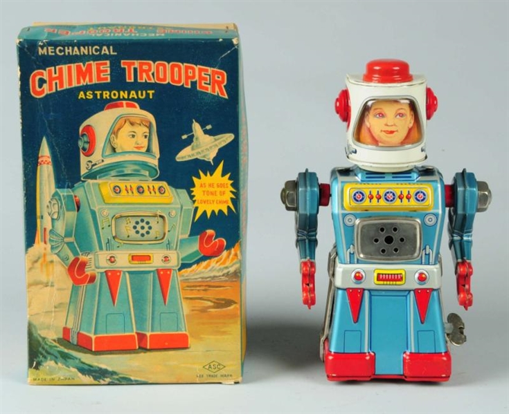 TIN LITHO BATTERY-OPERATED CHIME TROOPER.         