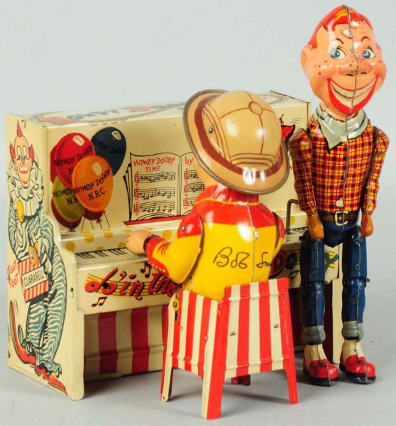 TIN LITHO UNIQUE ART HOWDY DOODY WIND-UP TOY.     