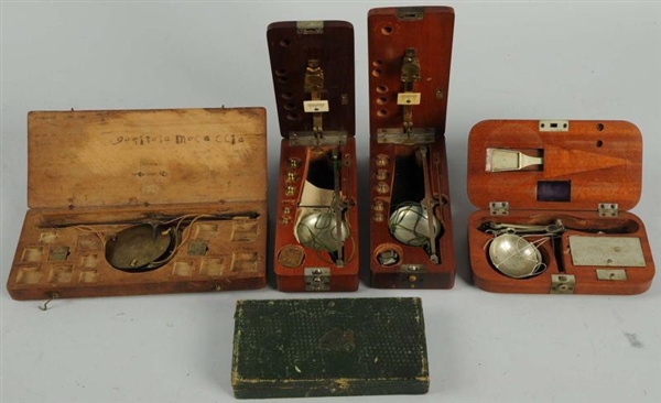 LOT OF 4: GOLD & DIAMOND WEIGHING SCALES.         