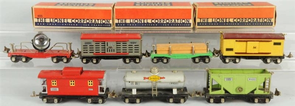 LOT OF 7: LIONEL 600 SERIES FREIGHT TRAIN CARS.   