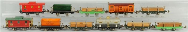 LOT OF 11: LIONEL O-GAUGE 800 SERIES FREIGHT CARS 