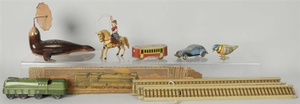 LOT OF MISCELLANEOUS TIN LITHO WIND-UP TOYS.      