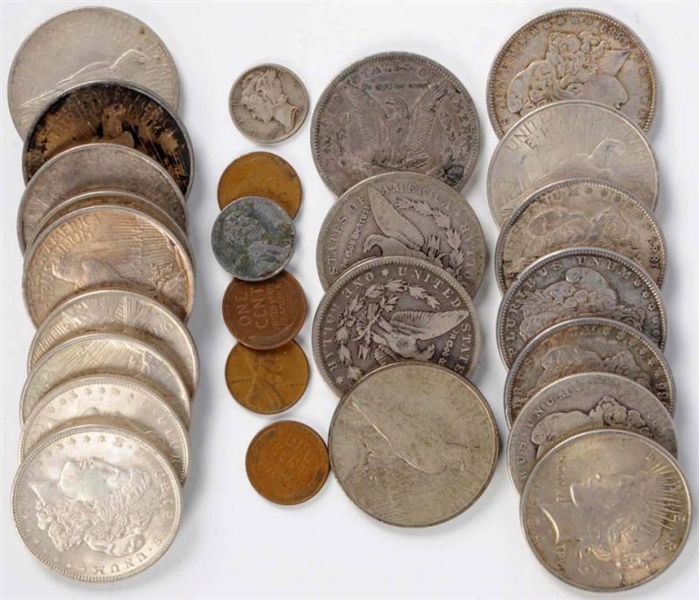 LOT OF 28: US COINS.                              