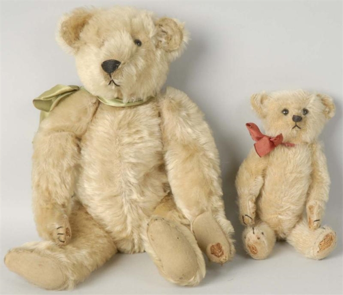 LOT OF 2: LIGHT-COLORED TEDDY BEARS.              