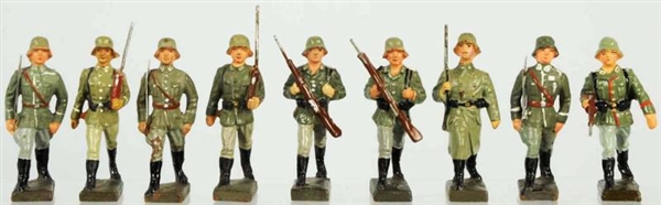 LINEOL 7CM GERMAN ARMY MARCHING GROUP.            