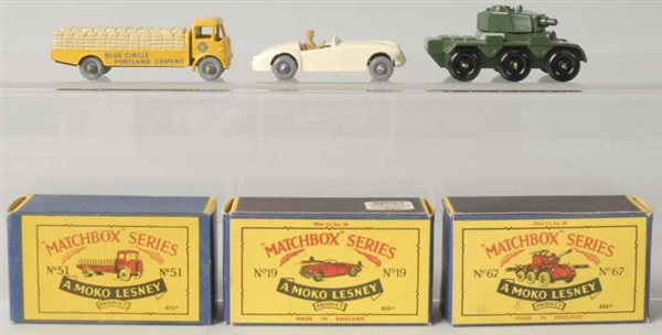 LOT OF 3: DIECAST MATCHBOX VEHICLE TOYS.          