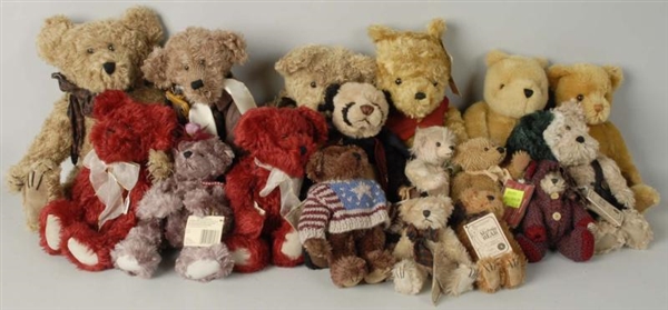LOT OF 17: ASSORTED TEDDY BEARS.                  