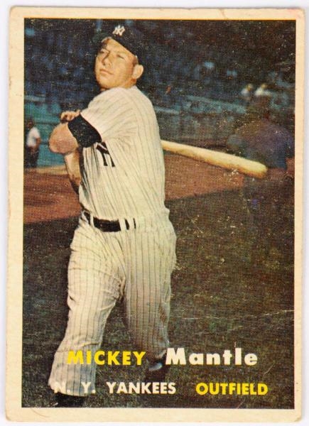 1957 TOPPS NO. 95 MICKEY MANTLE BASEBALL CARD.    