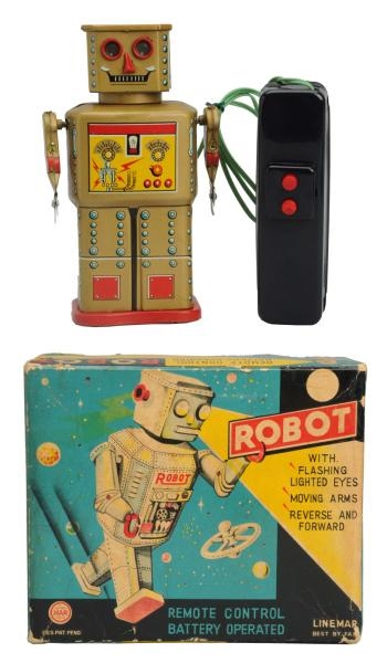 TIN LITHO BATTERY OP. ROBOT AKA GOLDEN ROBOT.     