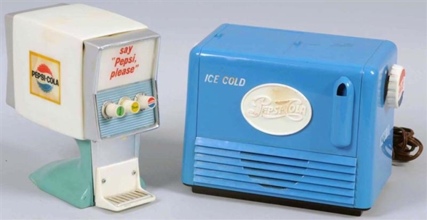 1950S & 1960S PEPSI PLASTIC COOLER RADIOS.        