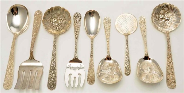 A GROUP OF AMERICAN SILVER REPOUSSÉ SERVERS.      