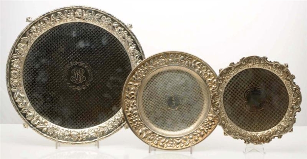 AN AMERICAN SILVER FOOTED TRAY.                   
