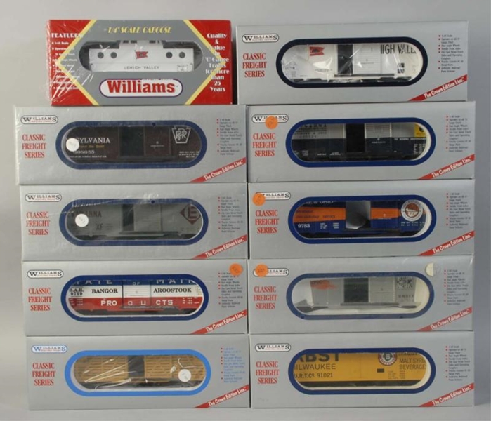LOT OF 10: WILLIAMS FREIGHT TRAIN CARS.           