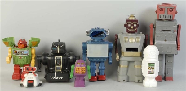 LOT OF 8: FOREIGN-MADE ROBOT TOYS.                
