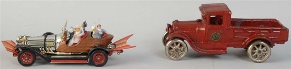 LOT OF 2: VINTAGE TOY VEHICLES.                   