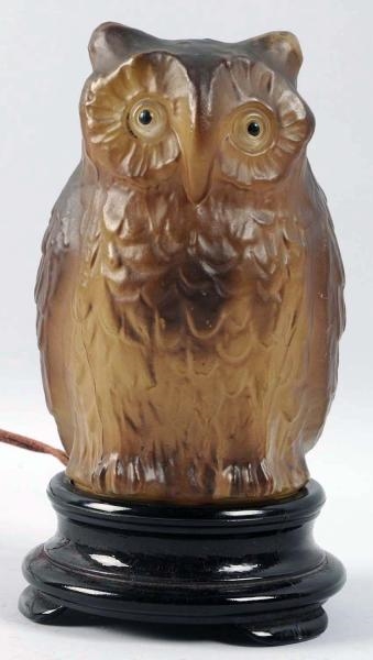 GLASS OWL ELECTRIC LAMP.                          