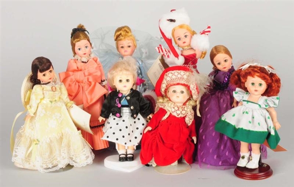LOT OF 8: COLLECTIBLE DOLLS.                      