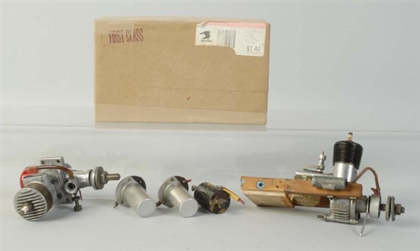 LOT OF 2: TOY MODEL ENGINES.                      