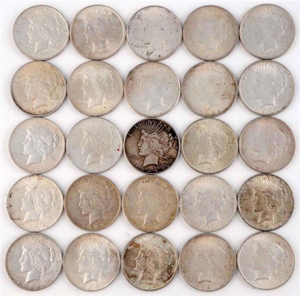 LOT OF 25: PEACE SILVER DOLLARS.                  