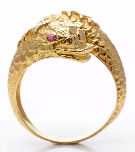 18K Y. GOLD DOLPHIN RING.                         