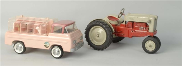 LOT OF 2:AMERICAN TRACTOR AND FORD KENNEL TRUCK.  