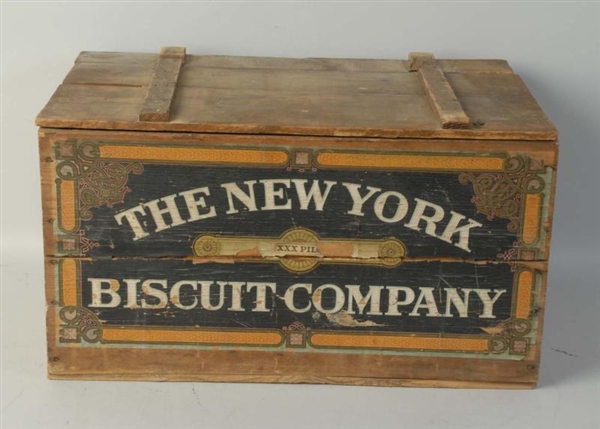 NY BISCUIT WOOD CRATE.                            