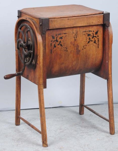 EARLY WOODEN BENTWOOD BUTTER CHURN.               
