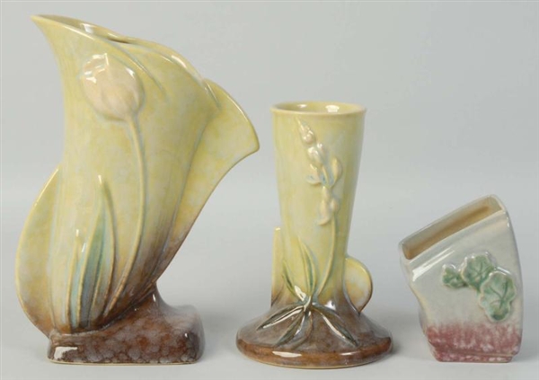 LOT OF 3: ROSEVILLE POTTERY PIECES.               